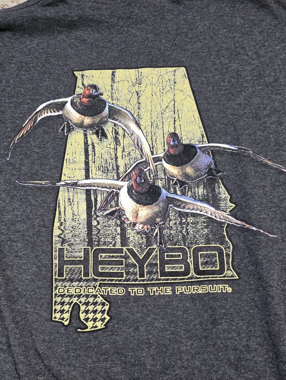 Heybo Men's Grey Duck Flight Graphic Short Sleeve Tee